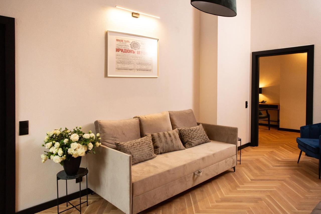 Hotel Teatr Красков Екстериор снимка
