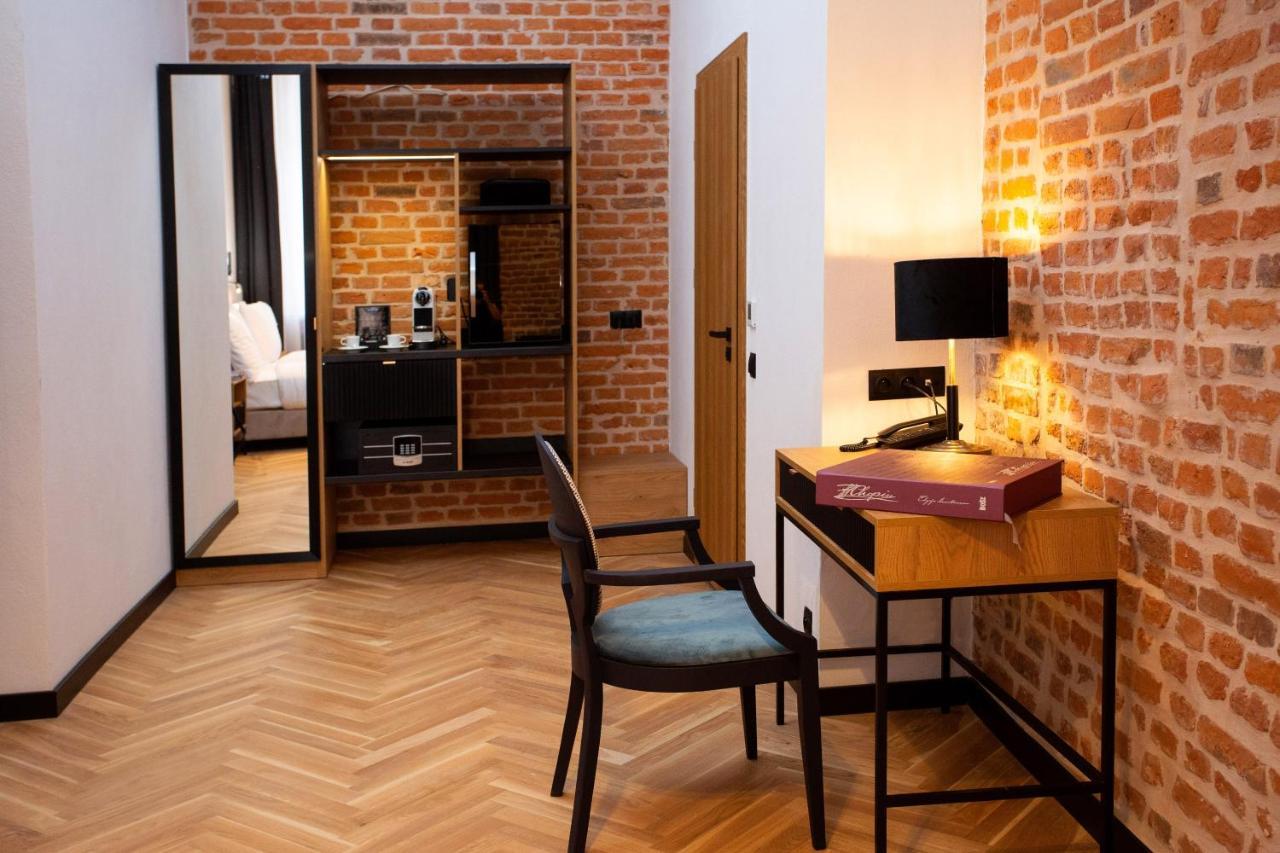 Hotel Teatr Красков Екстериор снимка