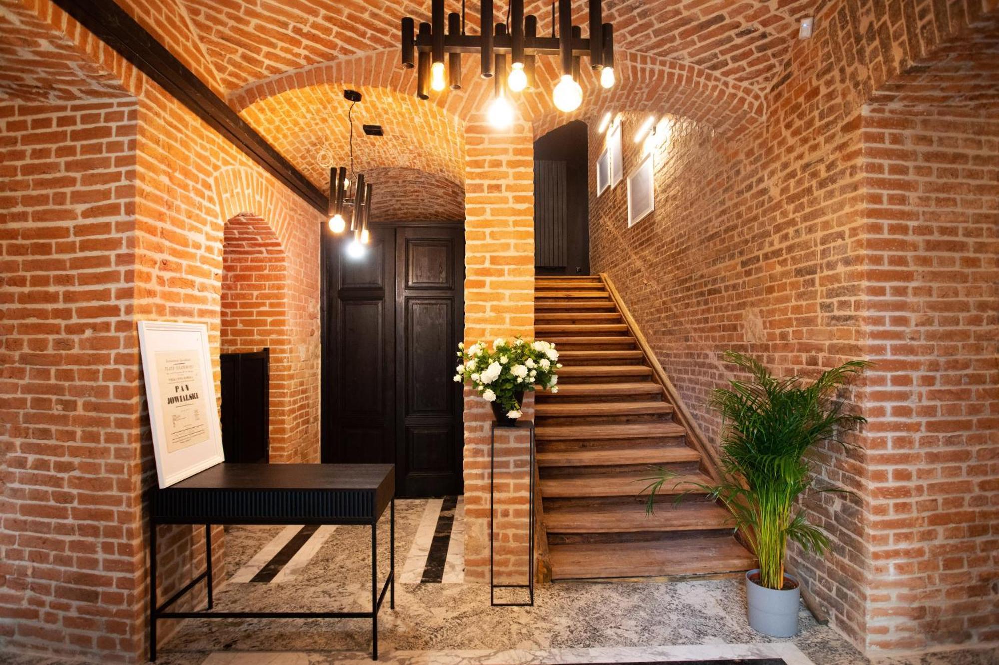Hotel Teatr Красков Екстериор снимка