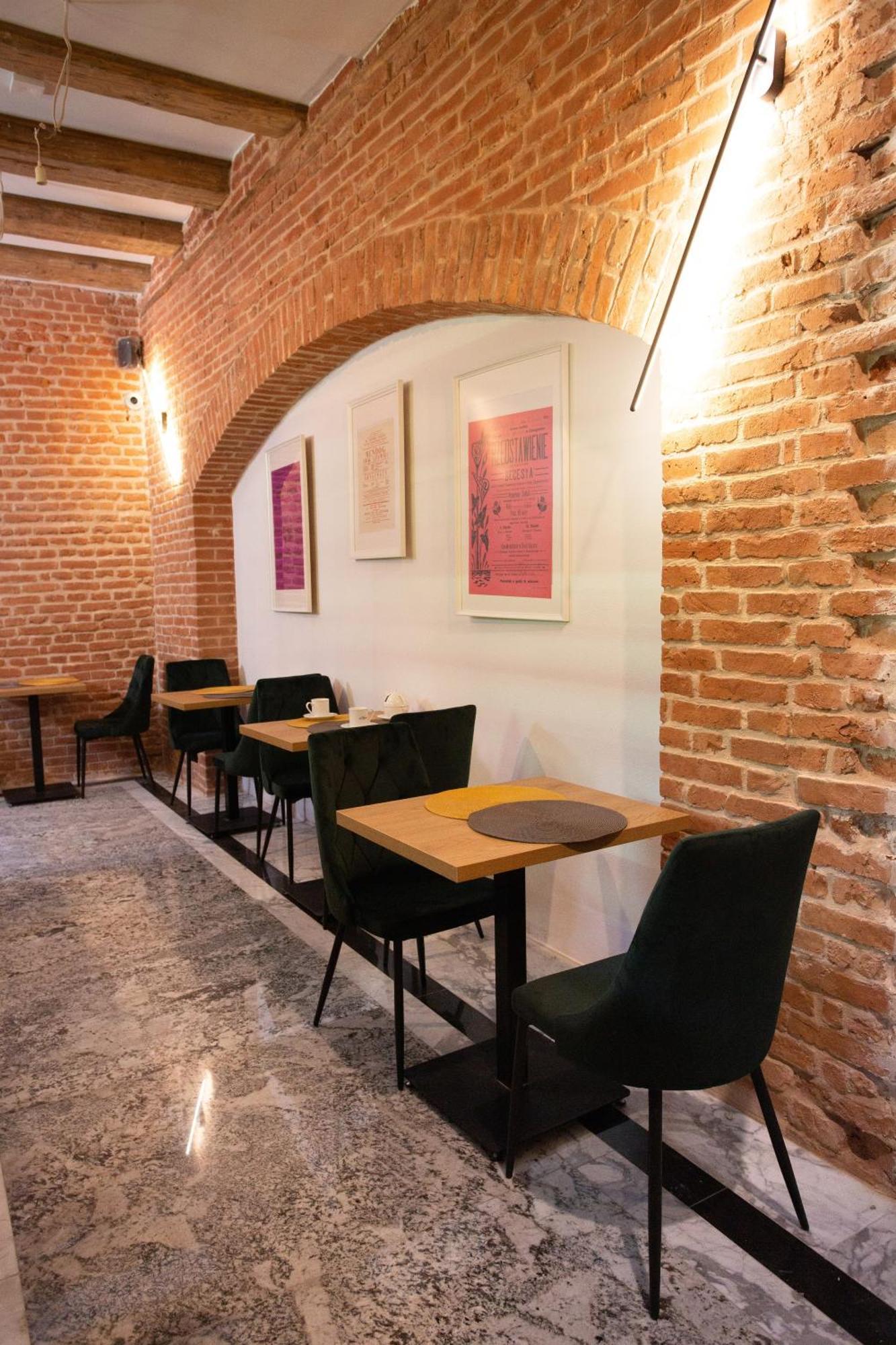 Hotel Teatr Красков Екстериор снимка